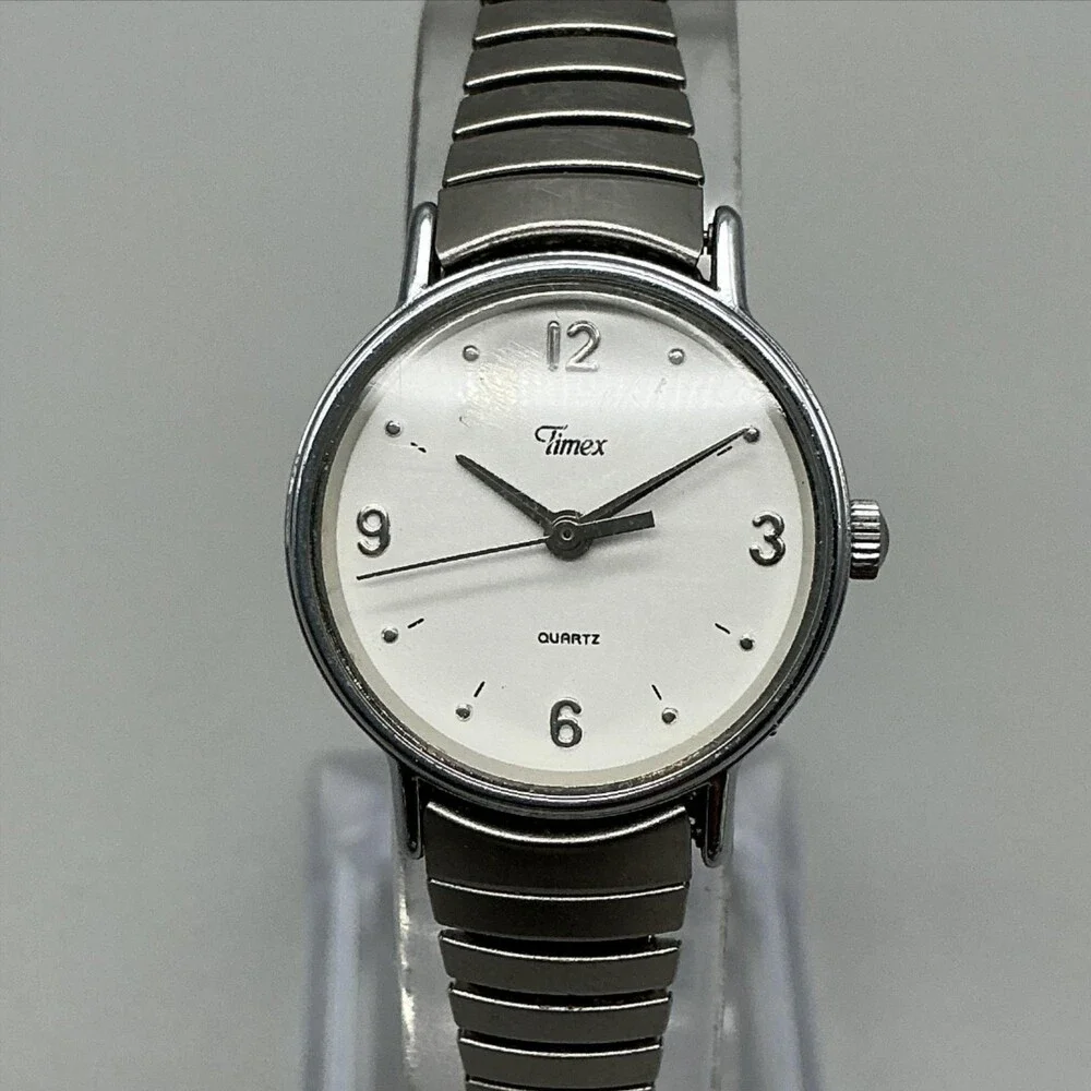 VIntage Timex Womens Watch 23mm Silver Tone Expansion Band New Battery